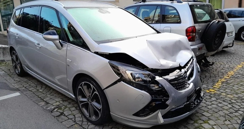 Opel Zafira cena 27000 przebieg: 120572, rok produkcji 2016 z Nowy Sącz małe 106